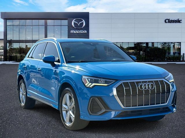 2020 Audi Q3 S line Premium Plus AWD photo