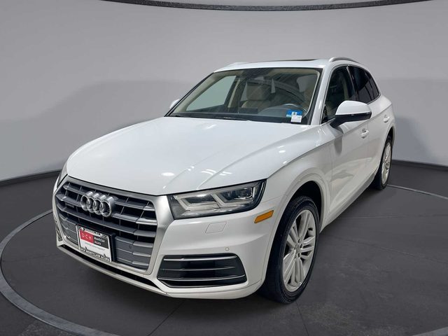 2020 Audi Q5 Premium Plus AWD photo