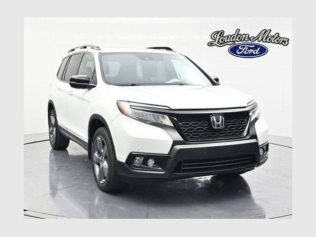 2020 Honda Passport Touring AWD photo