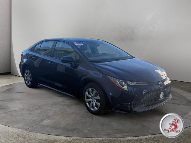 2020 Toyota Corolla LE FWD photo