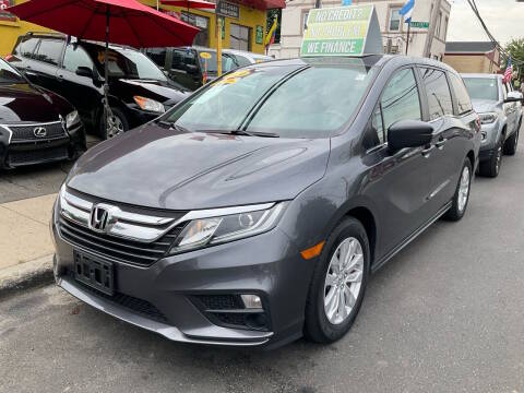 2020 Honda Odyssey LX FWD photo