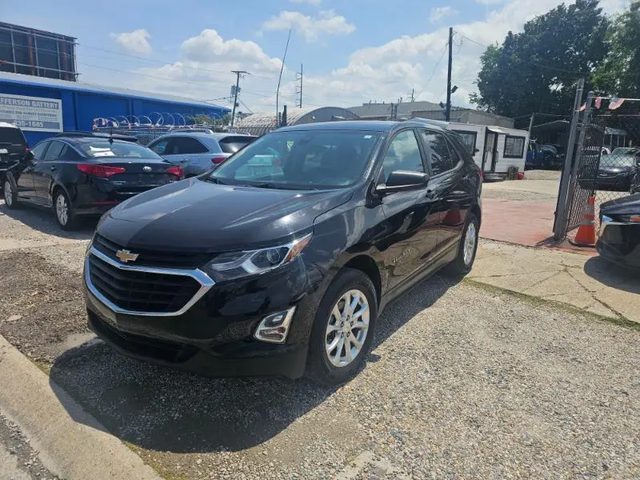 2020 Chevrolet Equinox LS FWD photo