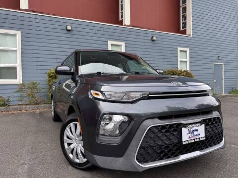 2020 Kia Soul LX FWD photo