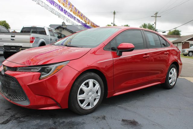 2020 Toyota Corolla LE FWD photo