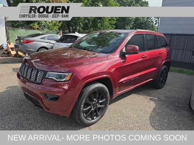 2020 Jeep Grand Cherokee Altitude 4WD photo