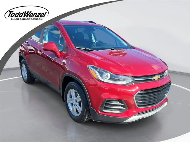 2020 Chevrolet Trax LT FWD photo