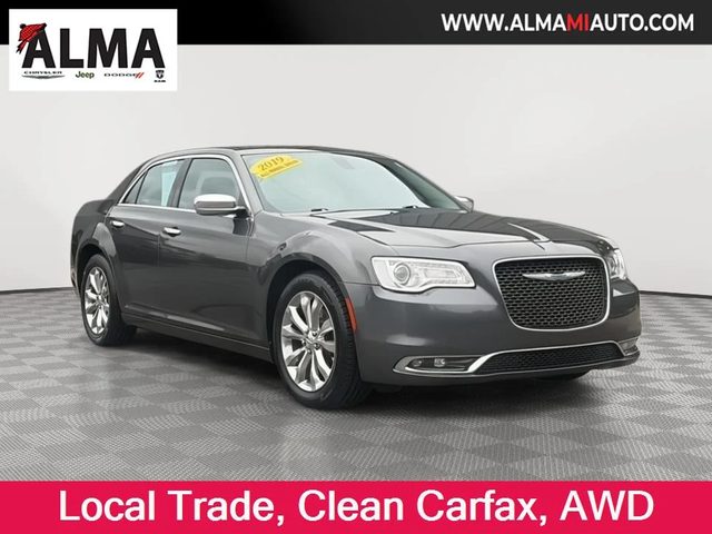 2019 Chrysler 300 Limited AWD photo