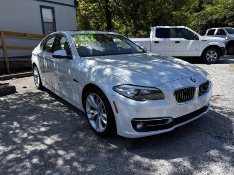 2015 BMW 5 Series 535i RWD photo
