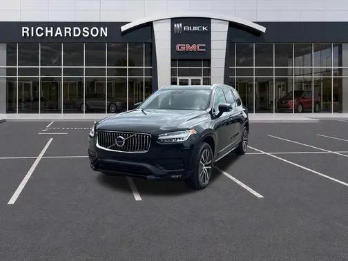 2020 Volvo XC90 Momentum AWD photo