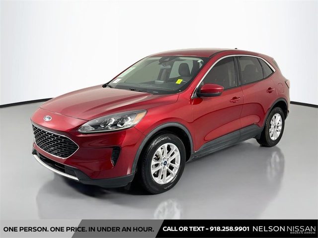 2020 Ford Escape SE AWD photo