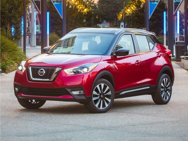 2020 Nissan Kicks SR FWD photo