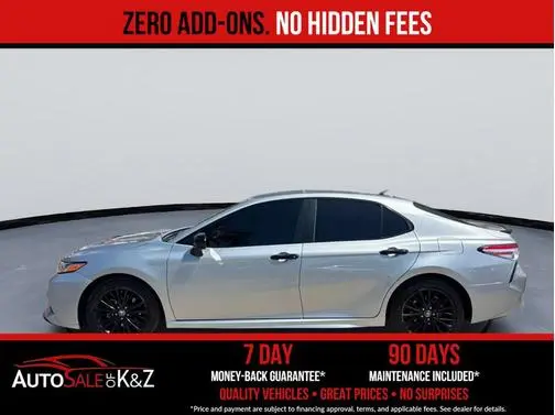 2020 Toyota Camry SE Nightshade FWD photo