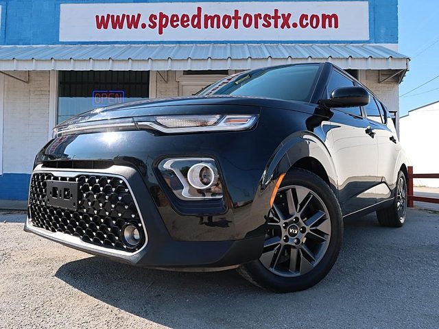 2020 Kia Soul EX FWD photo