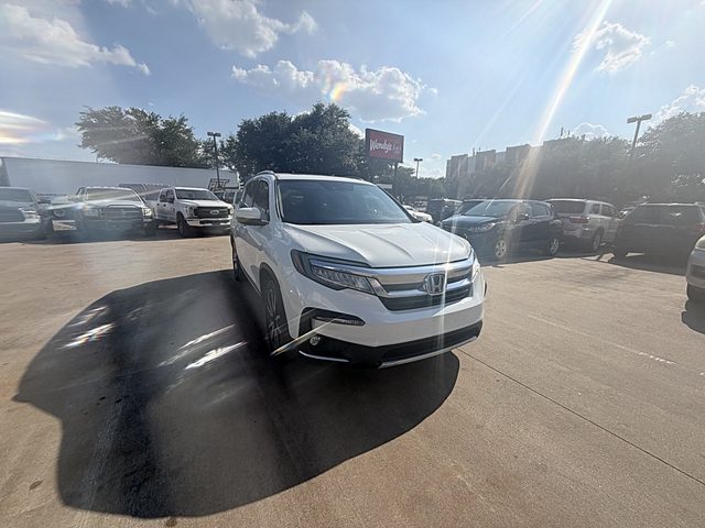 2020 Honda Pilot Touring 8-Passenger AWD photo