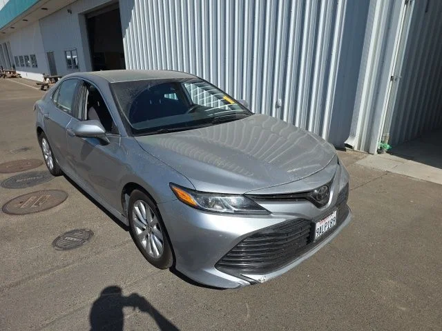 2019 Toyota Camry LE FWD photo
