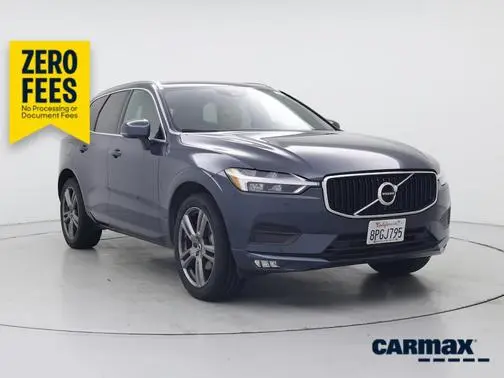 2020 Volvo XC60 Momentum AWD photo
