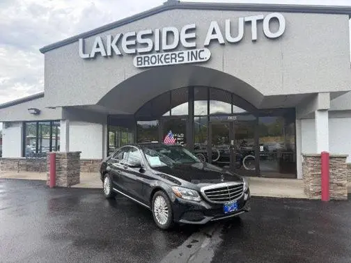 2017 Mercedes-Benz C-Class C 300 AWD photo