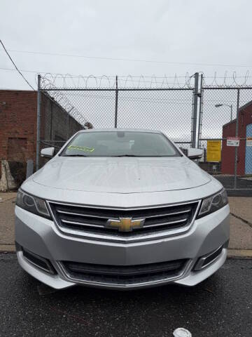 2018 Chevrolet Impala LT FWD photo