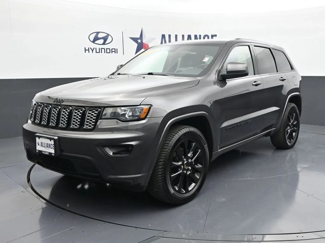 2020 Jeep Grand Cherokee Altitude 4WD photo