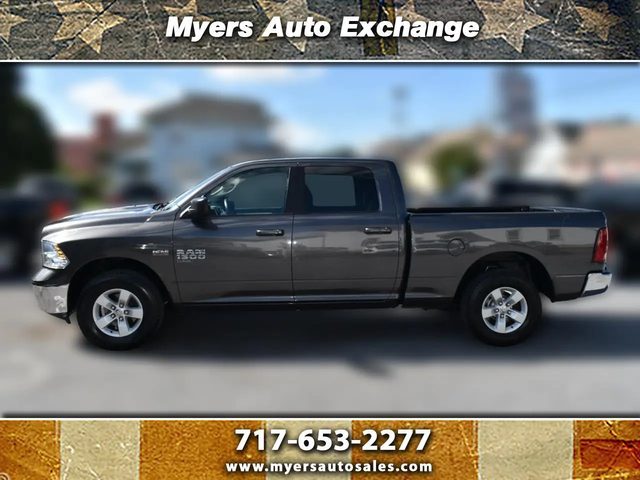 2019 Ram 1500 SLT 4WD photo