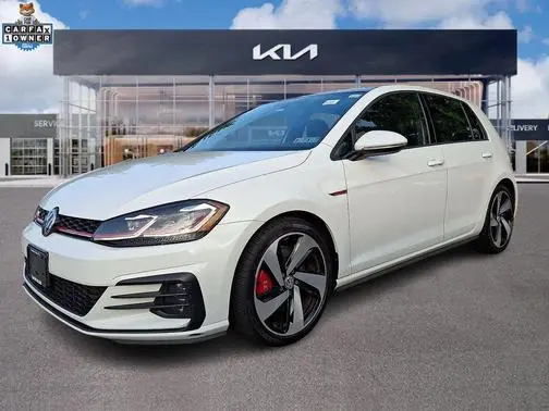 2020 Volkswagen Golf GTI SE FWD photo