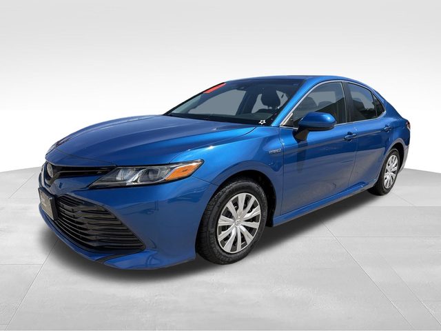 2020 Toyota Camry Hybrid LE FWD photo