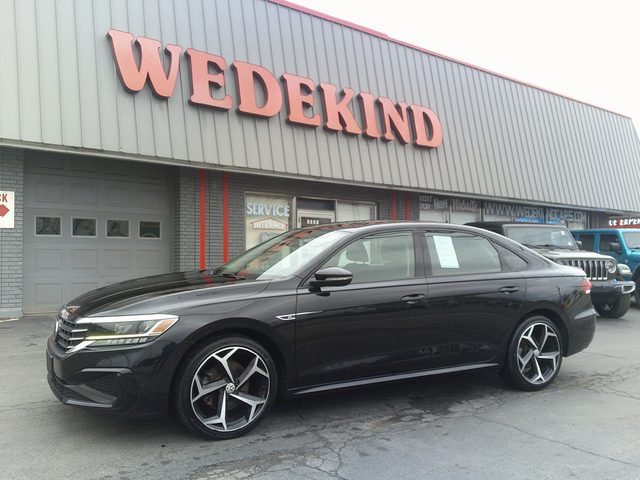 2020 Volkswagen Passat 2.0T R-Line FWD photo