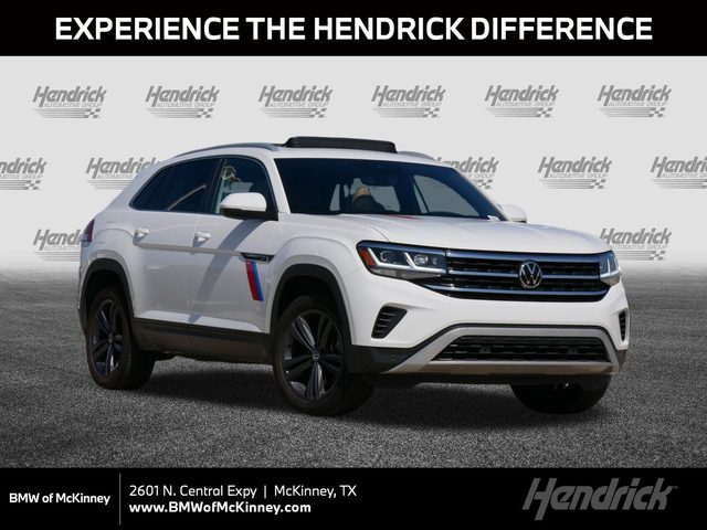 2020 Volkswagen Atlas Cross Sport 2.0T SEL AWD photo
