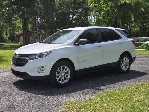 2020 Chevrolet Equinox LS FWD photo