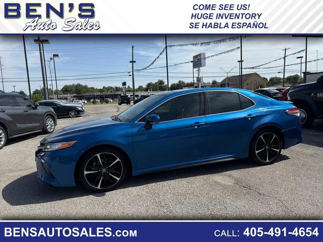 2020 Toyota Camry XSE FWD photo