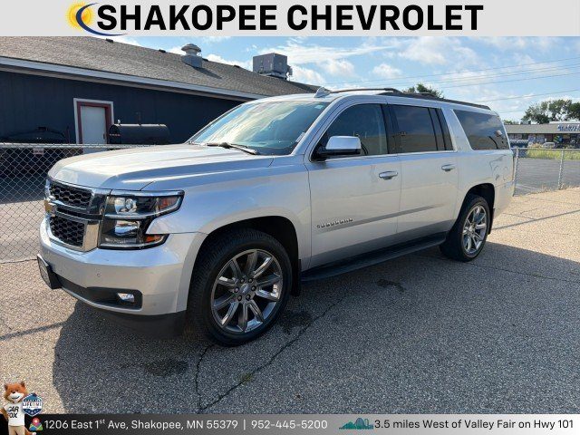 2020 Chevrolet Suburban LT 4WD photo