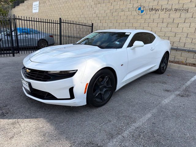 2020 Chevrolet Camaro 1LT RWD photo