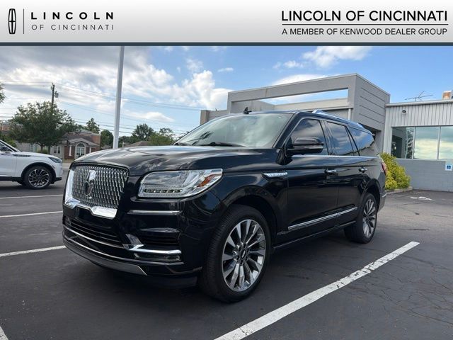 2019 Lincoln Navigator Select RWD photo