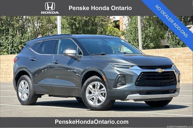 2020 Chevrolet Blazer LT FWD photo