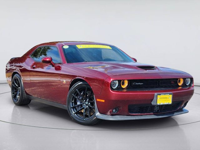 2020 Dodge Challenger R/T Scat Pack RWD photo