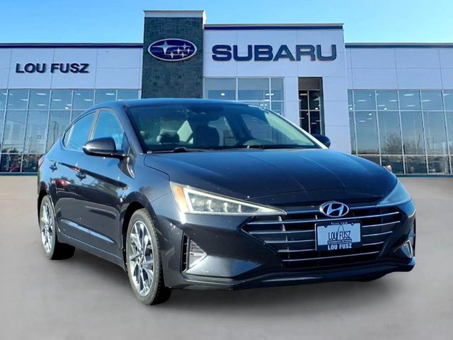 2020 Hyundai Elantra Limited FWD photo