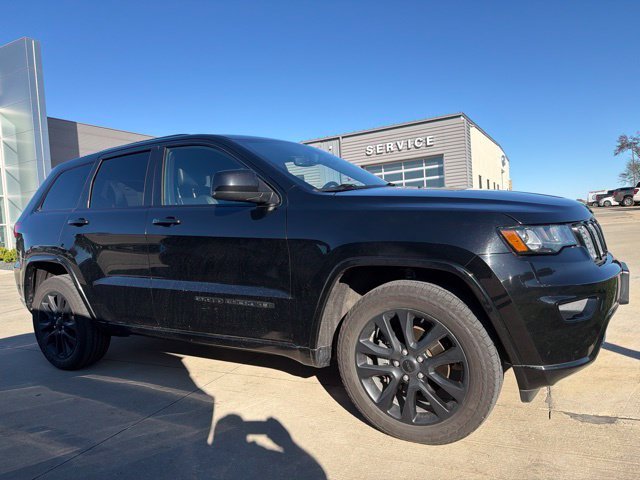 2019 Jeep Grand Cherokee Altitude 4WD photo