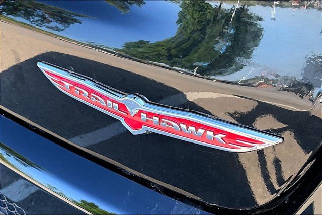 2019 Jeep Compass Trailhawk 4WD photo
