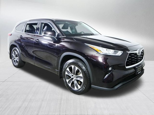 2020 Toyota Highlander XLE AWD photo