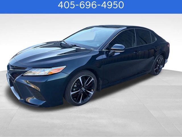2020 Toyota Camry XSE FWD photo