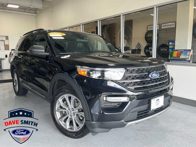 2020 Ford Explorer XLT 4WD photo