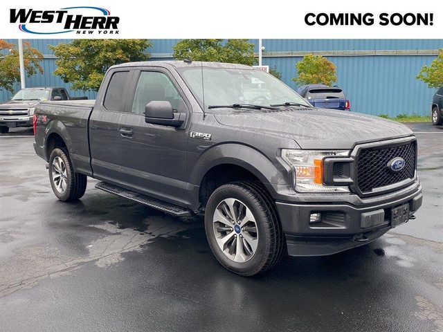 2020 Ford F-150 XL 4WD photo