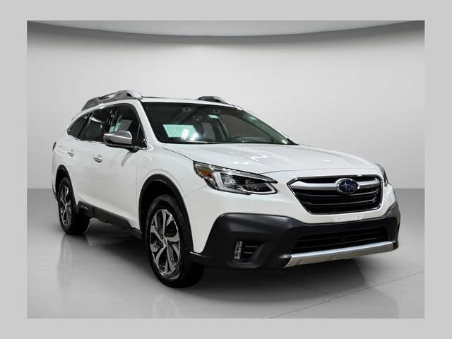 2020 Subaru Outback Touring AWD photo