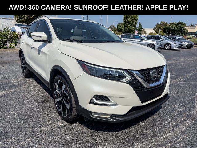 2020 Nissan Rogue Sport SL AWD photo