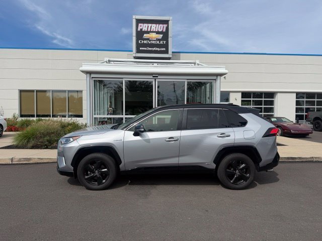 2020 Toyota RAV4 Hybrid XSE AWD photo