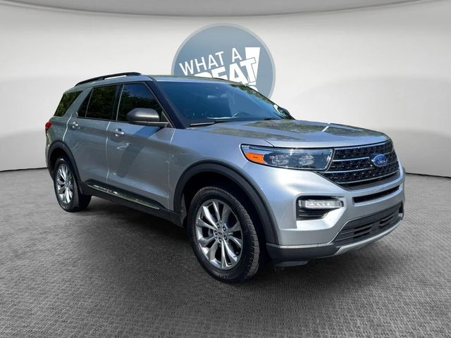 2020 Ford Explorer XLT 4WD photo