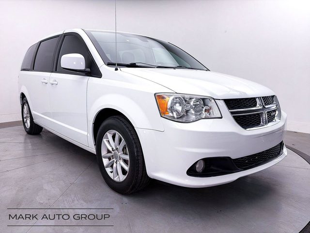2020 Dodge Grand Caravan SE Plus FWD photo