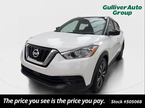 2020 Nissan Kicks SV FWD photo