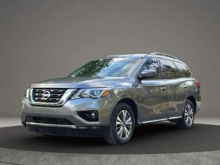 2019 Nissan Pathfinder SV 4WD photo
