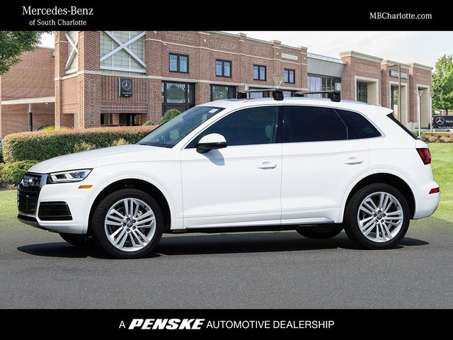 2020 Audi Q5 Premium Plus AWD photo